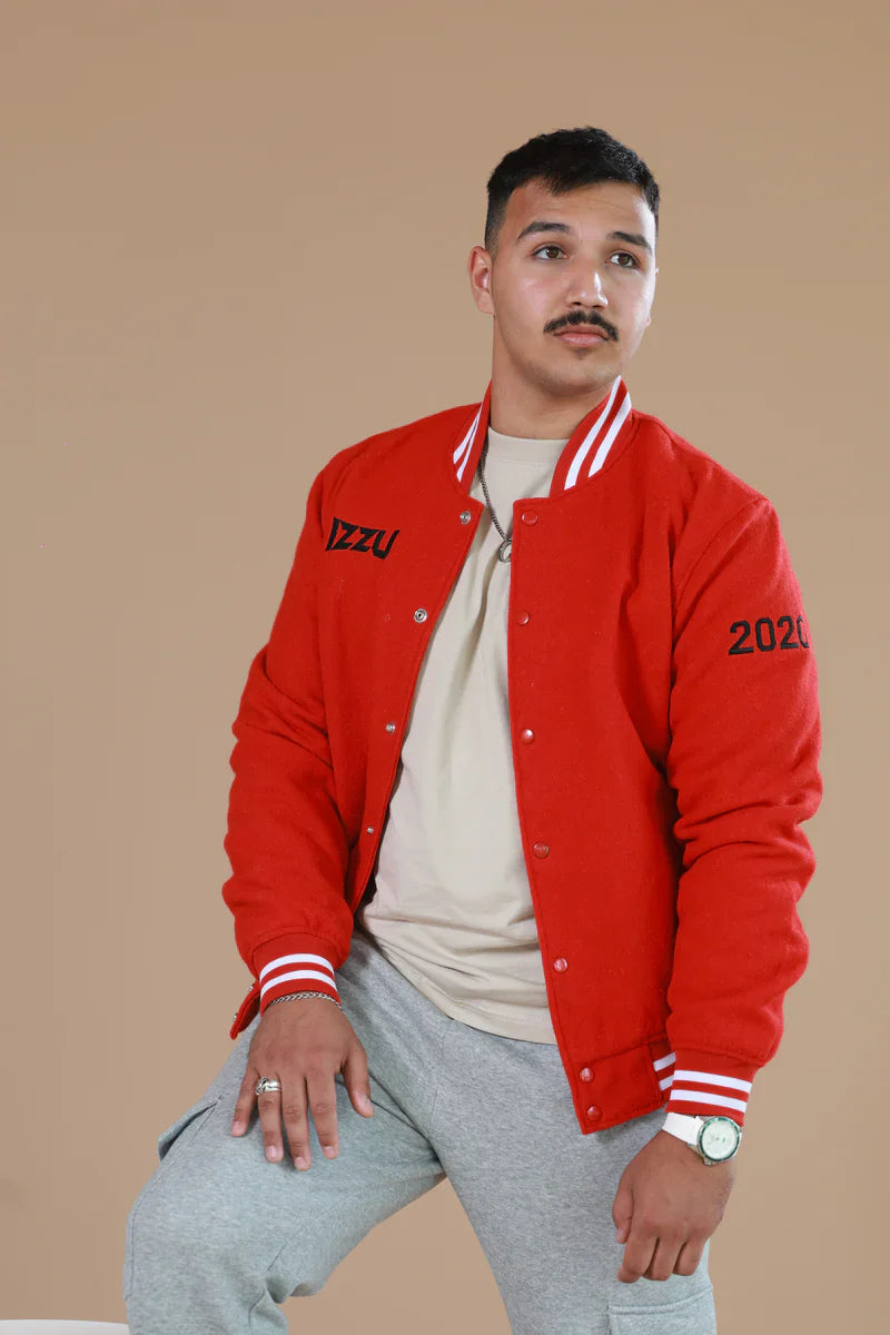 IZZU International Varsity Jackets in Canada – The Perfect Blend of Style, Comfort, and Streetwear Elegance