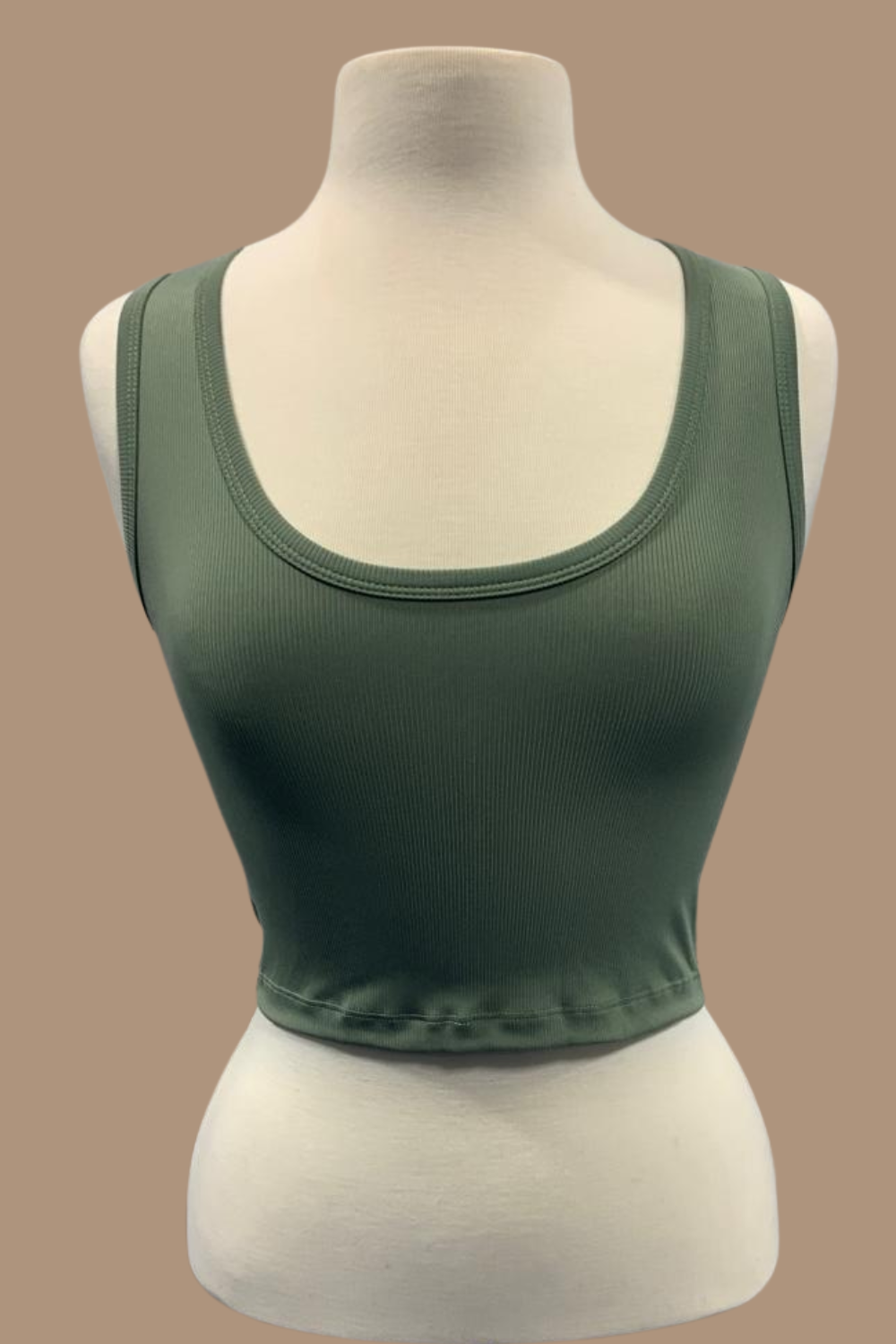 Sleeveless tops | Puffer jackets | Sweatshirts